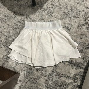 Lululemon high waisted skirt